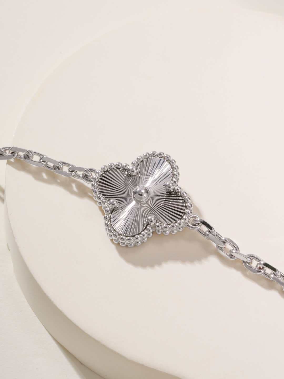 Van Cleef & Arpels Magic Alhambra Bracelet